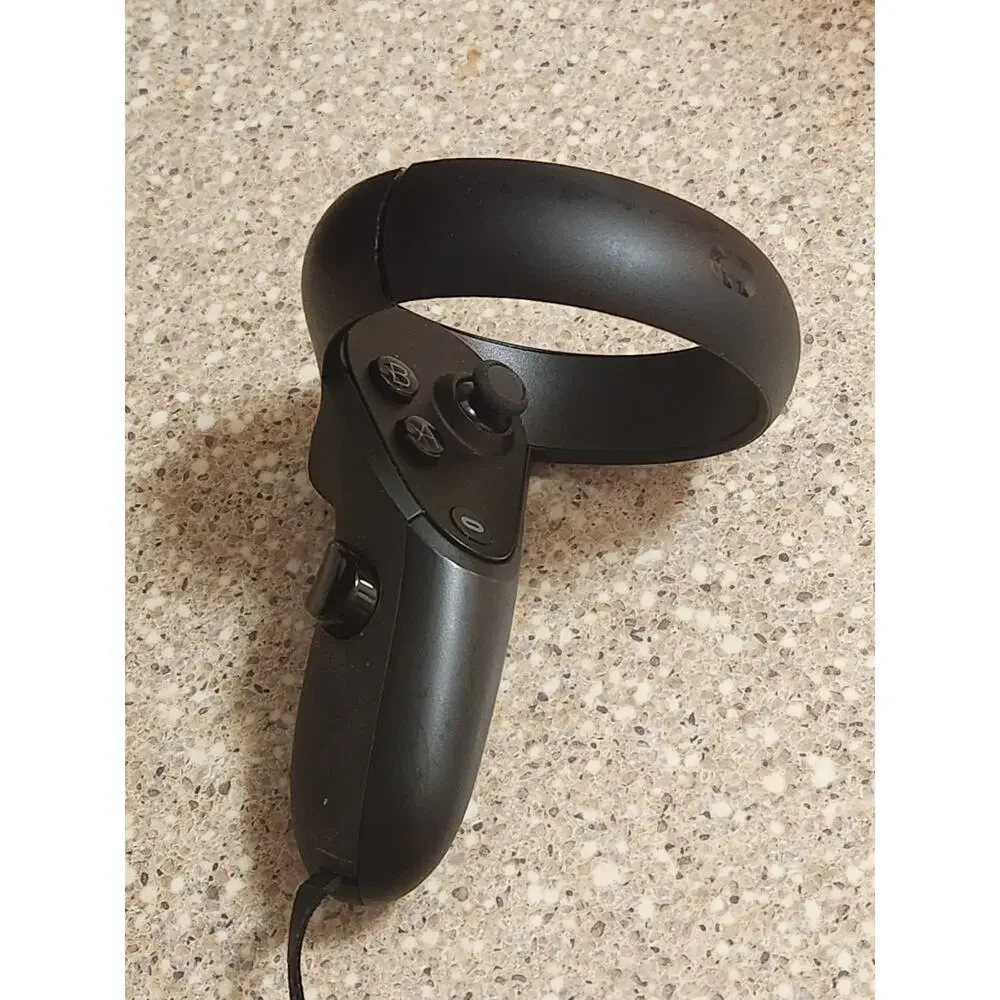 Oculus Rift S / Quest 1 Right Touch Controller - TESTED & WORKING - Cracked Ring